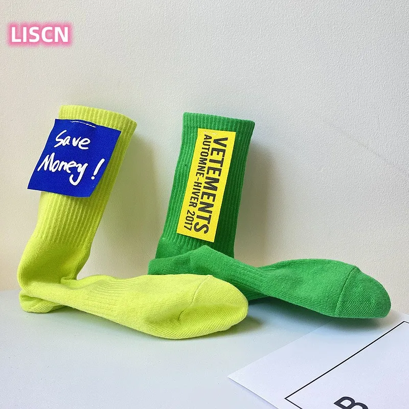 LISCNNew Látkový Štítek Módní Značky Ponožky dětské Mid size Sportovní Doplňky Ponožky Korean Dopis Označen Bavlněné Ponožky Ins Sty