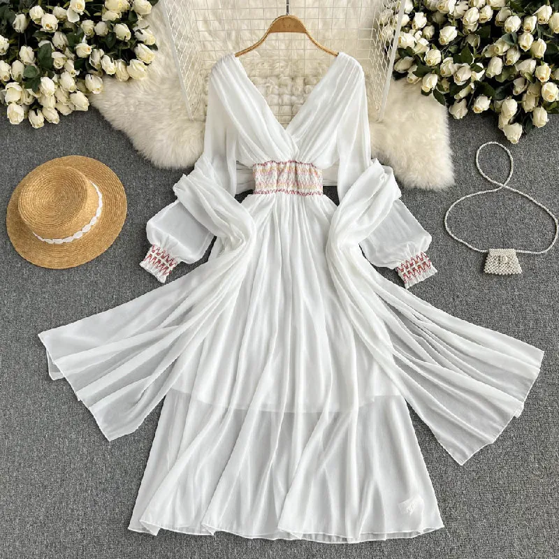 Pláž Pevné Bílé šaty Ženy sexy V-Neck Bohyně Bohémské Dlouhé Šaty S opalovací krém hedvábný šátek Elegantní Letní šaty ženy 2022